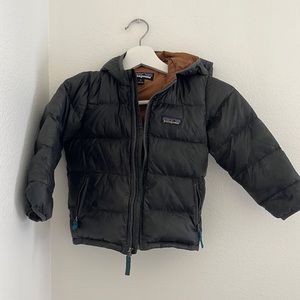 Kids 3T Patagonia sweater down